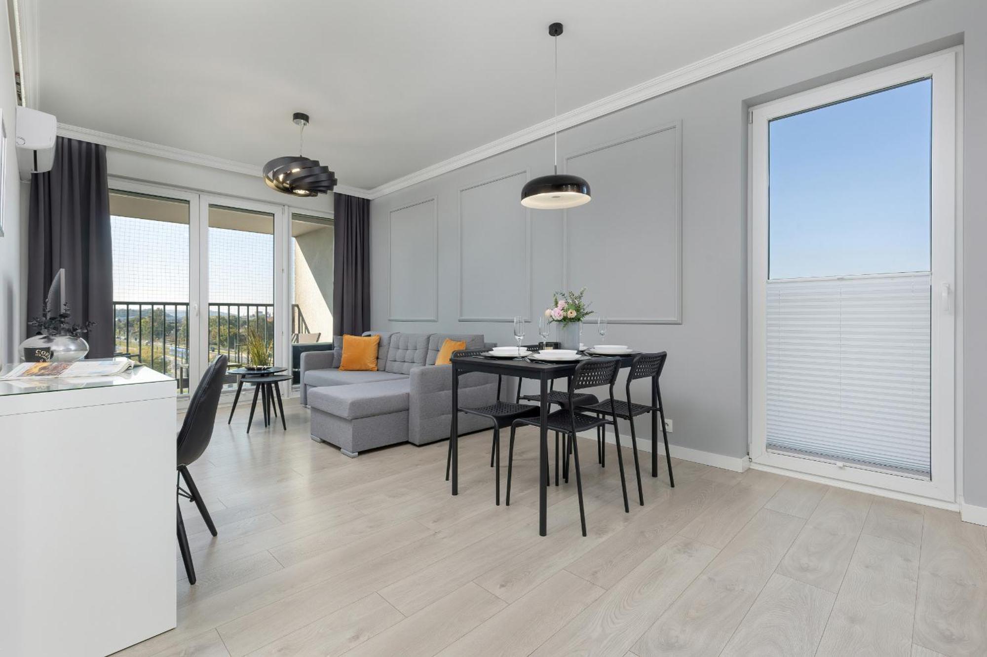 Podgorze Lipska Pet-Friendly Apartment With Balcony And Parking By Renters Prestige كراكوفيا المظهر الخارجي الصورة